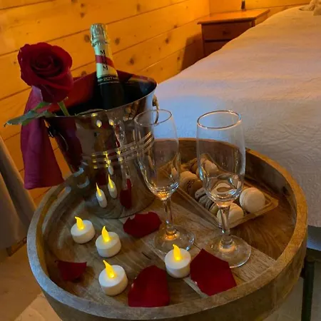 « a L'oree Du Bois » Chalet