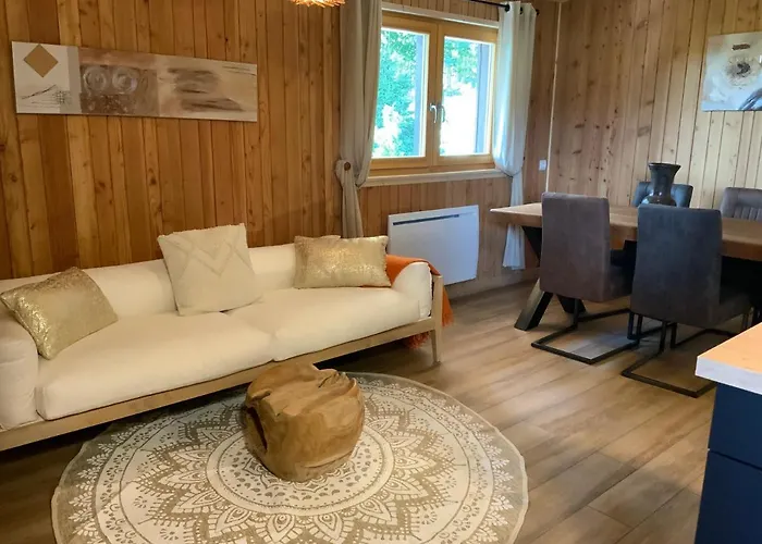  à L’orée Du Bois  Liézey