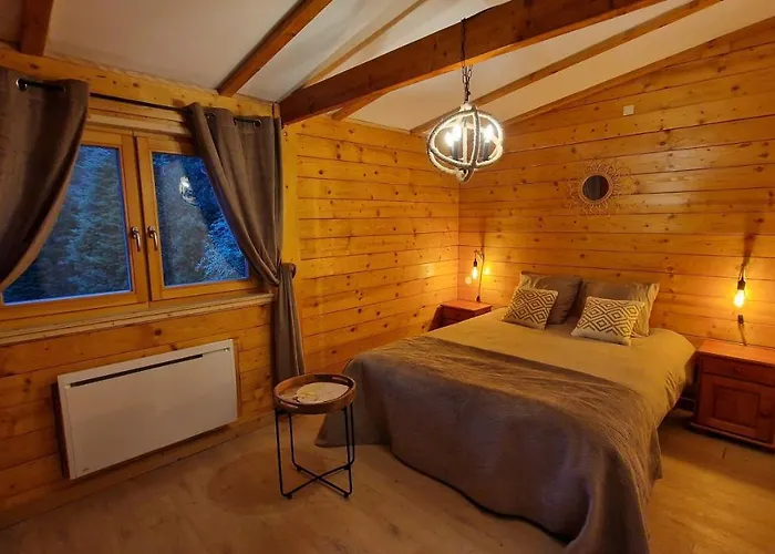  à L’orée Du Bois  Chalet *